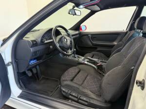 Bild 16/22 von BMW 318ti Compact (1997)
