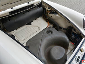 Image 22/22 of Porsche 911 2.4 E (1973)