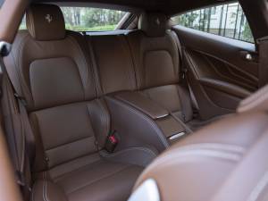 Image 32/32 of Ferrari FF (2015)