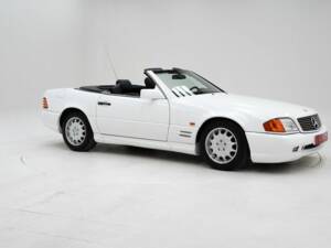 Imagen 3/15 de Mercedes-Benz 300 SL (1991)