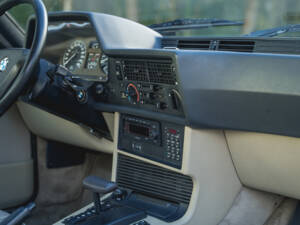 Bild 10/17 von BMW 635 CSi (1982)