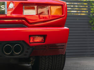 Immagine 11/68 di Lamborghini Countach 25th Anniversary (1989)