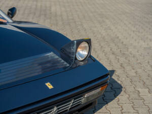 Image 27/36 de Ferrari 328 GTB (1986)