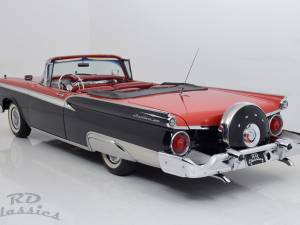 Image 5/32 de Ford Galaxie Sunliner (1959)