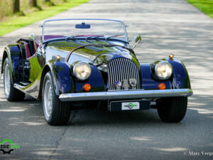 Image 15/54 of Morgan Plus 8 (1992)