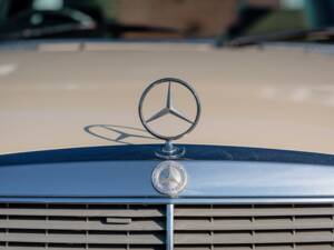 Bild 8/50 von Mercedes-Benz 280 CE (1980)