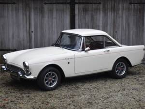 Image 2/42 de Sunbeam Tiger Mk I (1966)