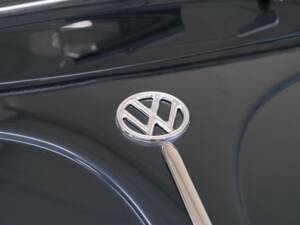 Afbeelding 24/24 van Volkswagen Beetle 1200 Standard &quot;Oval&quot; (1953)