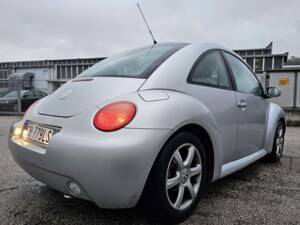 Afbeelding 11/22 van Volkswagen New Beetle 1.9 TDI (2003)