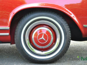 Imagen 44/50 de Mercedes-Benz 230 SL (1964)