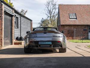 Image 31/50 de Aston Martin V12 Vantage AMR (2018)