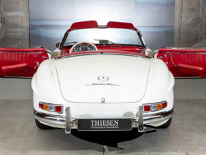 Image 8/34 de Mercedes-Benz SL 280 (1994)