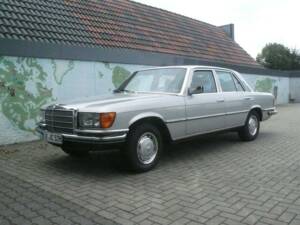 Imagen 1/5 de Mercedes-Benz 350 SE (1978)