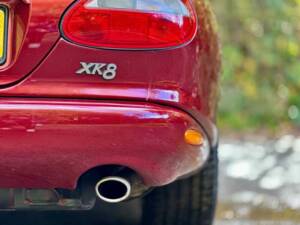 Image 13/50 de Jaguar XKR (1998)