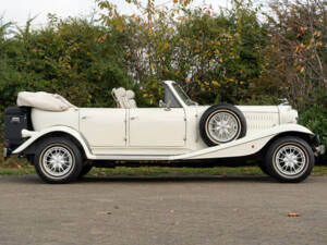 Image 28/50 of Beauford Serie 3 (2010)