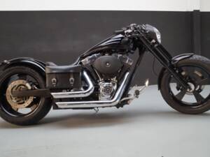 Image 30/50 of Harley-Davidson DUMMY (2008)