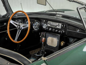 Image 37/50 de MG MGB (1967)
