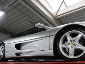 Bild 7/50 von Ferrari F 355 Spider (1999)