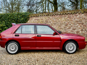 Bild 12/50 von Lancia Delta HF Integrale Evoluzione II (1994)