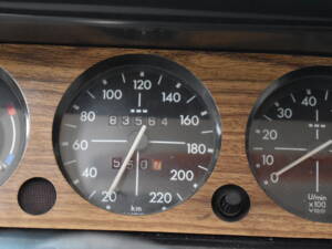 Image 25/52 of BMW 2002 tii (1975)