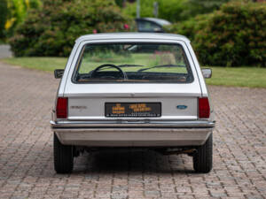Image 17/36 of Ford Fiesta (1977)