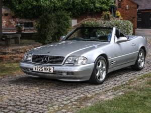 Image 14/37 of Mercedes-Benz SL 320 (2000)