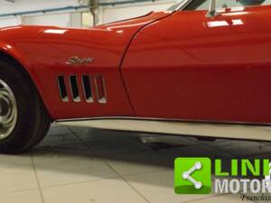 Bild 9/10 von Chevrolet Corvette Stingray (1968)