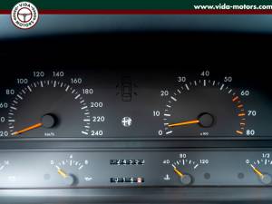 Bild 22/29 von Alfa Romeo 164 2.0 (1989)