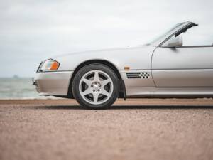 Bild 38/42 von Mercedes-Benz SL 320 &quot;Mille Miglia&quot; (1995)