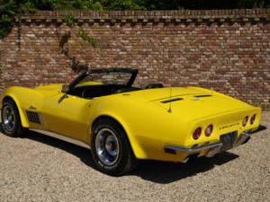 Image 2/50 of Chevrolet Corvette Stingray (1972)