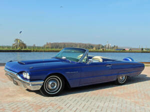 Bild 2/30 von Ford Thunderbird (1964)