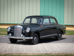 Image 8/30 of Mercedes-Benz 180 (1955)