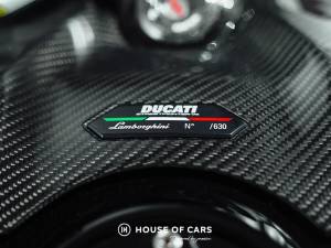 Image 14/49 of Ducati DUMMY (2024)
