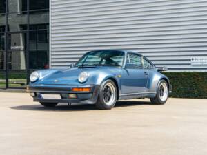 Imagen 4/33 de Porsche 911 Turbo 3.3 (1988)