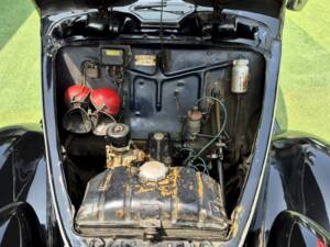 Image 41/47 of FIAT 1100 E (1952)