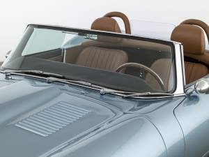 Immagine 27/47 di Jaguar E-Type 4.2 (1965)