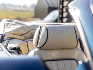 Bild 56/63 von Aston Martin V8 Volante (2000)