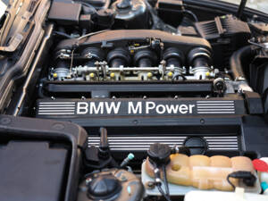 Image 27/97 de BMW M5 (1989)