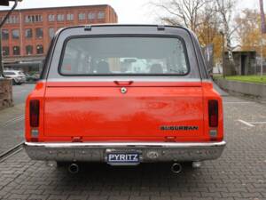 Immagine 27/30 di Chevrolet Suburban (1970)