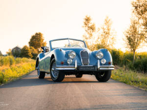 Imagen 8/18 de Jaguar XK 140 DHC (1955)