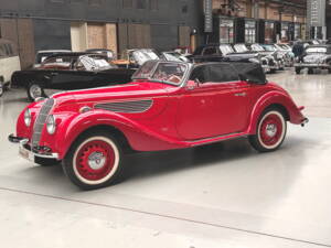 Image 3/29 de BMW 327 (1938)