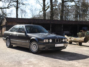 Bild 2/97 von BMW M5 (1989)