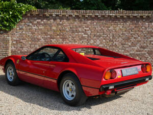 Image 2/50 de Ferrari 308 GTB (1977)