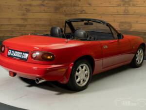 Immagine 7/19 di Mazda MX-5 1.6 (1993)