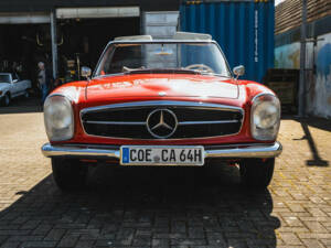 Image 2/8 of Mercedes-Benz 230 SL (1964)