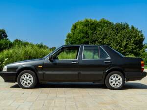 Image 4/50 of Lancia Thema I.E. Turbo (1986)