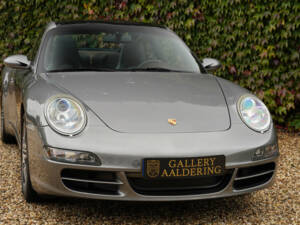 Image 16/50 of Porsche 911 Targa 4 (2007)