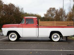 Image 3/7 of Ford F-100 Panel Van (1960)