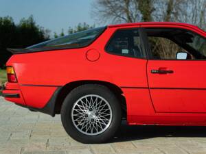 Image 23/50 of Porsche 924 (1983)