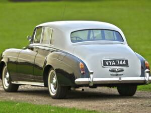 Image 12/50 of Rolls-Royce Silver Cloud I (1958)